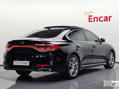 2018 Hyundai Grandeur 3.0 Exclusive, фото 2, лот 10384216