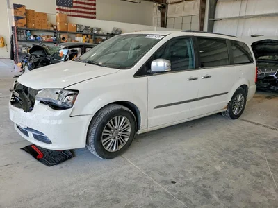 2013 CHRYSLER TOWN & COUNTRY TOURING L, фото 1, лот 10885854