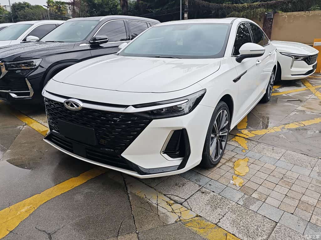 2024 Chery Arrizo 8 1.6T DCT Smart, фото 1, лот 11227349