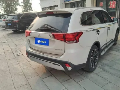 2019 Mitsubishi Outlander 2.4L 4WD Deluxe Edition 5-seater China V, фото 2, лот 11580696