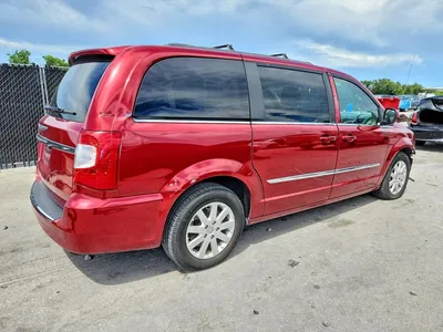 2013 CHRYSLER TOWN & COUNTRY TOURING, фото 3, лот 10866833
