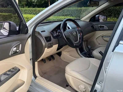 2014 Baojun 630 1.5L Manual Comfort, фото 4, лот 11163669
