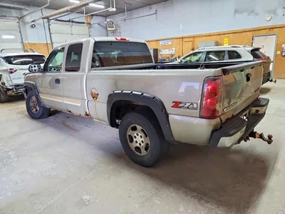 2003 CHEVROLET SILVERADO K1500, фото 2, лот 10975646