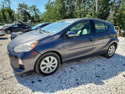 2013 TOYOTA PRIUS C ONE, фото 1, лот 10507662