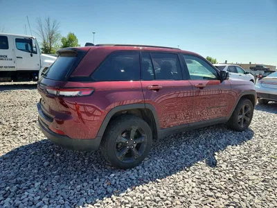 2024 JEEP GRAND CHEROKEE LAREDO, фото 3, лот 10784648