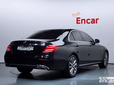 2019 Mercedes-Benz E-Class E300 4MATIC Avnatgarde, фото 2, лот 10164915