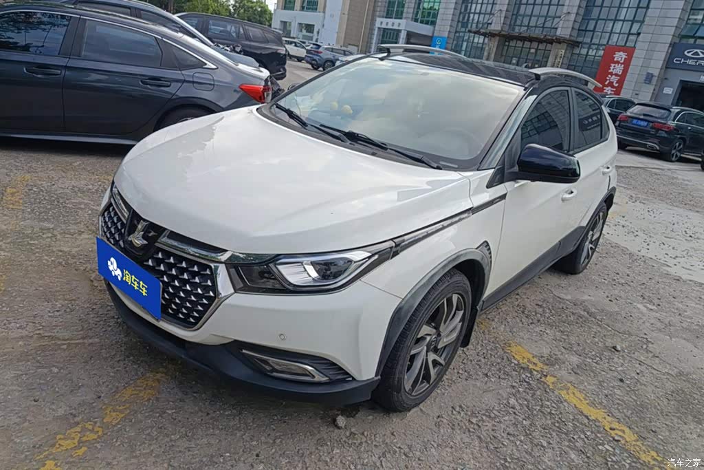 2017 Luxgen U5 SUV 1.6L CVT Jazz Edition, фото 1, лот 11217241