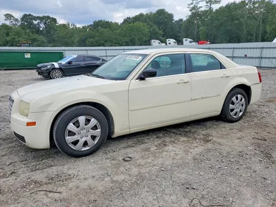 2005 CHRYSLER 300, фото 1, лот 10657943