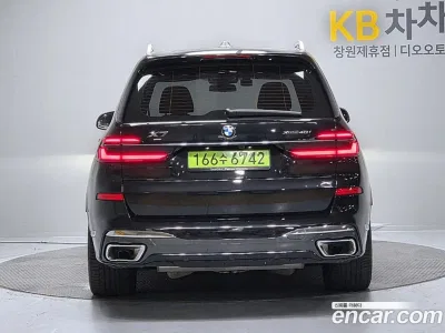 2026 BMW X7 xDrive 40i M Sport 6STR, фото 4, лот 10221587