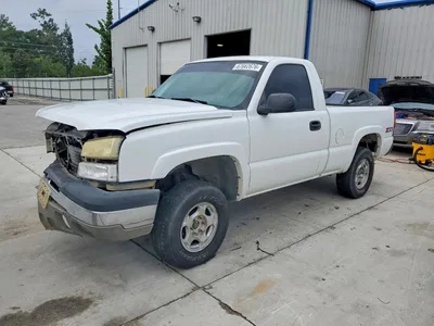 2003 CHEVROLET SILVERADO K1500, фото 1, лот 10975271
