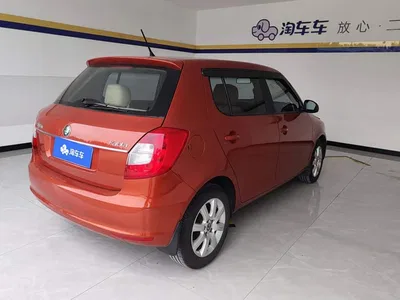 2012 Škoda Fabia 1.4L Automatic Crystal Spirit Edition, фото 3, лот 11200995