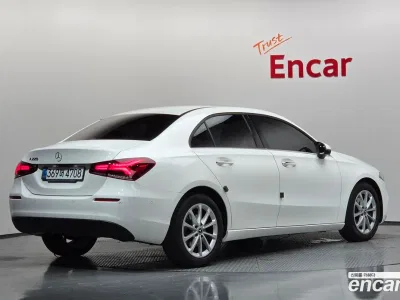 2020 Mercedes-Benz A-Class A220 Sedan, фото 2, лот 10213464