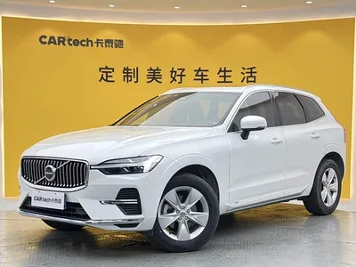 2022 Volvo XC60 B5 AWD R-Design, фото 1, лот 10347463