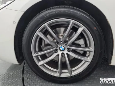2018 BMW 5-Series 520d xDrive M Sport Package Plus, фото 4, лот 10065418