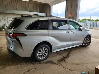 2022 TOYOTA SIENNA XLE, фото 3, лот 10498322