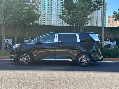 2024 Denza D9 EV 620 Premium, фото 4, лот 10356336