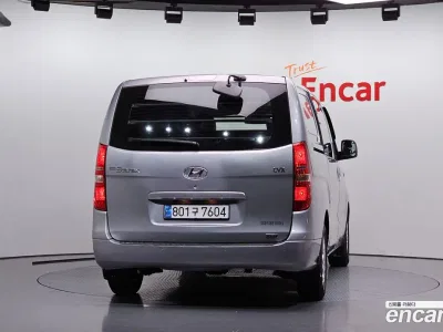2013 Hyundai Starex 5-Seater VAN, фото 3, лот 10192236
