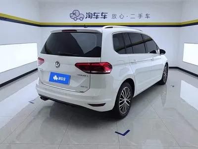 2016 Volkswagen Touran L 330TSI DSG Luxury, фото 3, лот 11492866