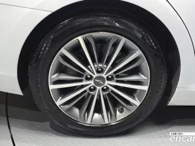 2016 Genesis EQ900 3.3 T-GDI AWD, фото 4, лот 10194044