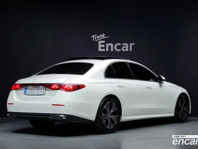 2025 Mercedes-Benz E-Class E200 Avantgarde, фото 2, лот 10165847