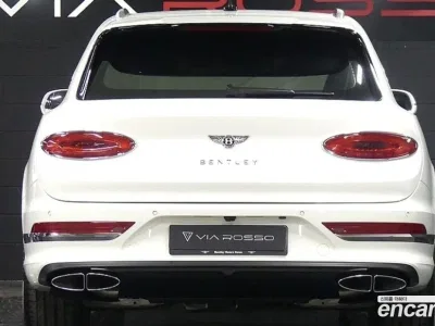 2022 Bentley Bentayga 4.0 V8, фото 4, лот 10117570