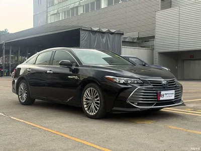 2019 Toyota Avalon Hybrid 2.5L Limited Flagship Version China V, фото 2, лот 11552032
