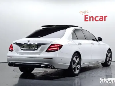 2019 Mercedes-Benz E-Class E300 Avantgarde, фото 1, лот 10223406