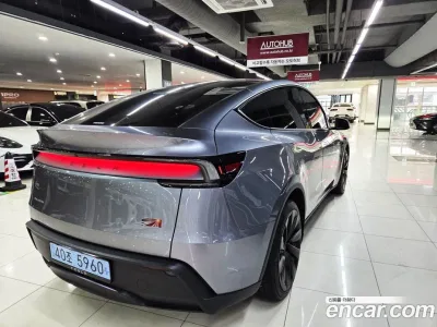 2025 Tesla Model Y Long Range Launch Edition AWD, фото 4, лот 10121103