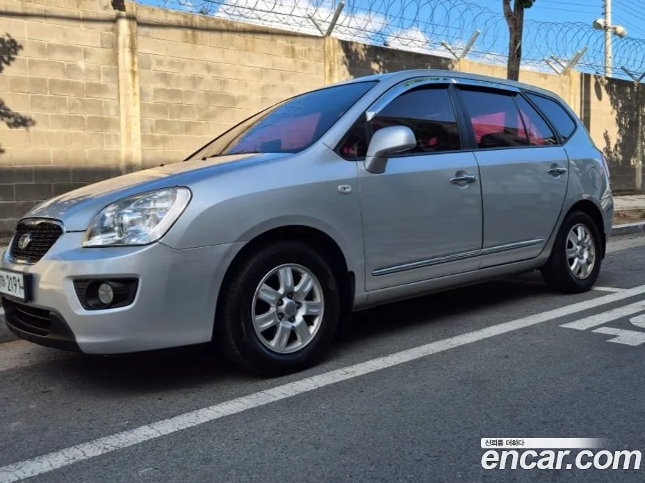 2013 Kia Carens LPI 2.0 GX, фото 2, лот 11130042
