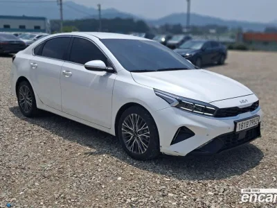 2022 Kia K3 1.6, фото 1, лот 10057280