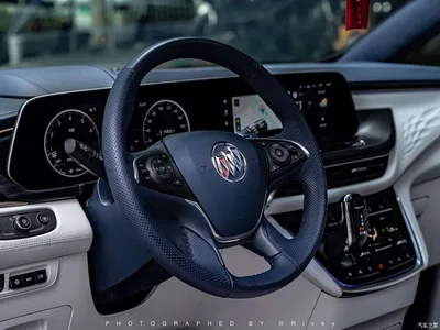 2023 Buick GL8 Avenir 4-Seater Luxury Edition, фото 4, лот 10252824