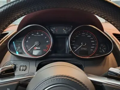 2015 Audi R8 5.2 V10 Spyder, фото 4, лот 10135528