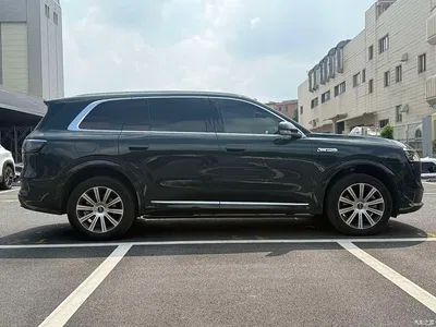 2025 AITO Wenjie AITO M8 Model Extended Range Max Edition 37kWh 6-Seater, фото 2, лот 10890182