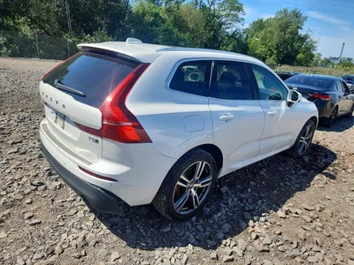 2021 VOLVO XC60 T5 MOMENTUM, фото 3, лот 10876578
