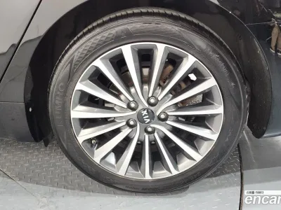 2017 Kia K7 2.4 GDI Limited, фото 4, лот 10044055