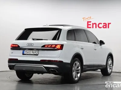 2025 Audi Q7 55 TFSI Quattro, фото 2, лот 10108561