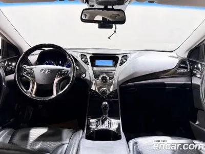 2012 Hyundai Grandeur HG240 Luxury, фото 4, лот 10368233