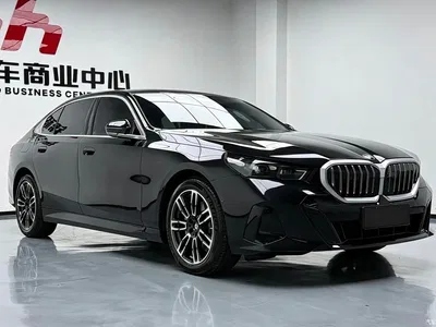 2026 BMW 5 Series 530Li Leading M Sport Package, фото 2, лот 11567691