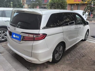 2018 Honda Odyssey 2.4L Premium Edition, фото 3, лот 10376123
