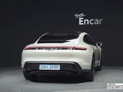 2022 Porsche Taycan Base, фото 4, лот 10209307