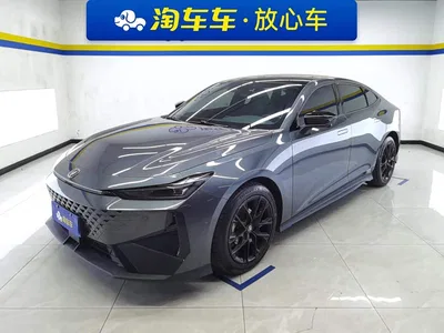 2024 Changan UNI-V 1.5T Deluxe, фото 1, лот 11224711
