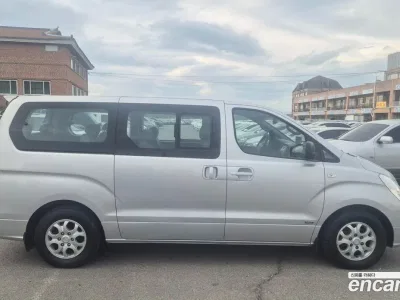 2009 Hyundai Starex 12-Seater Wagon, фото 4, лот 10160642