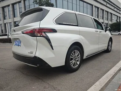 2021 Toyota Sienna 2.5L Hybrid Luxury Edition, фото 3, лот 11132237