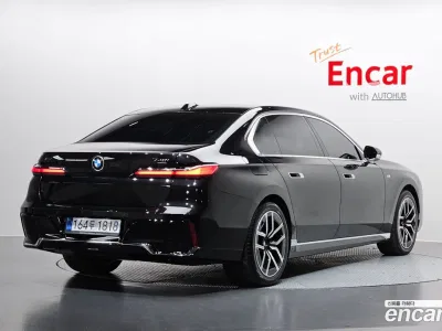 2025 BMW 7-Series 740i xDrive M Sport, фото 1, лот 10055878