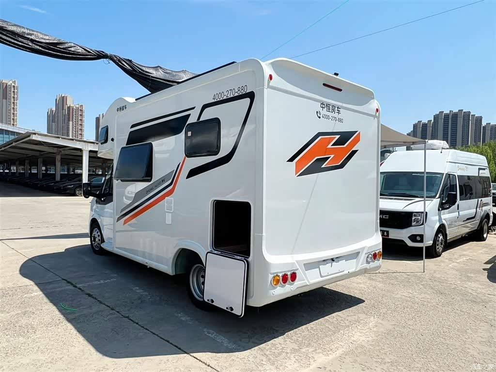 2026 Jmc 江铃福顺c型大额头房车, фото 3, лот 11157261