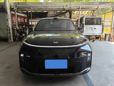 2026 Li Auto Li Xiang L9 Base Model, фото 1, лот 10830677