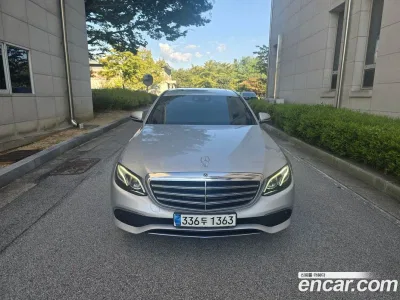 2018 Mercedes-Benz E-Class E220d 4MATIC Exclusive, фото 1, лот 10179563