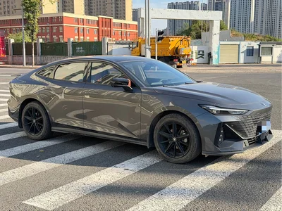 2023 Changan UNI-V 1.5T Luxury Edition, фото 3, лот 11548036
