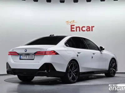 2026 BMW 5-Series 530i xDrive M Sport, фото 2, лот 10217115