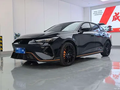 2025 Changan UNI-V 2.0T Sport Version, фото 1, лот 10251353